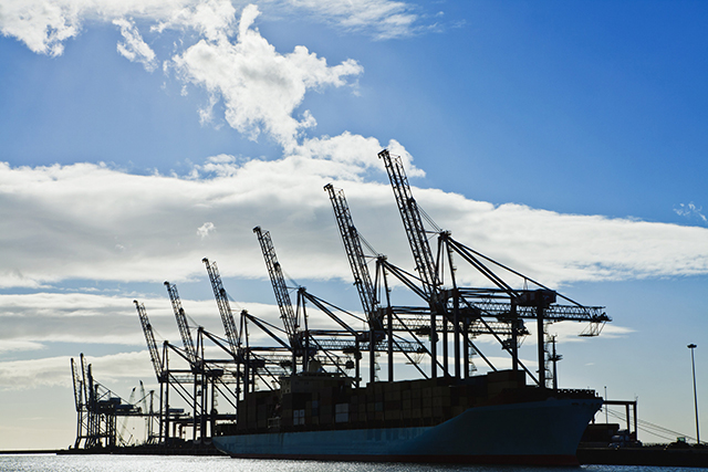 新安裝的起重機(jī)在操作過(guò)程有哪些需要注意? 新安裝的起重機(jī)在操作過(guò)程有哪些需要注意?